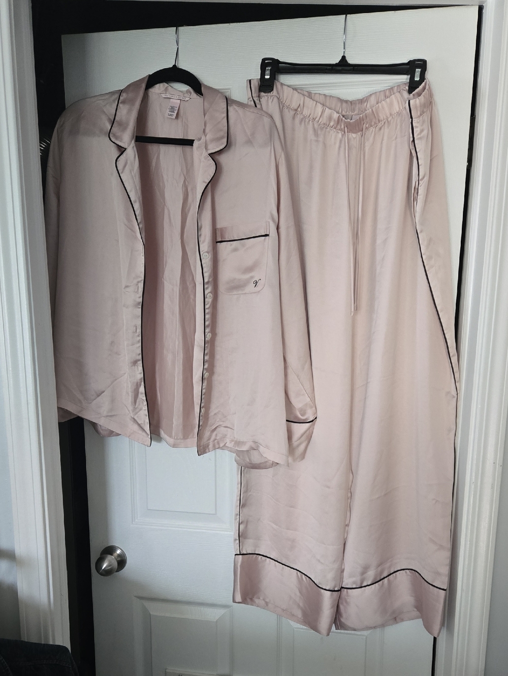 Victoria's Secret Light Blush Satin Pajama Set with Black Piping
